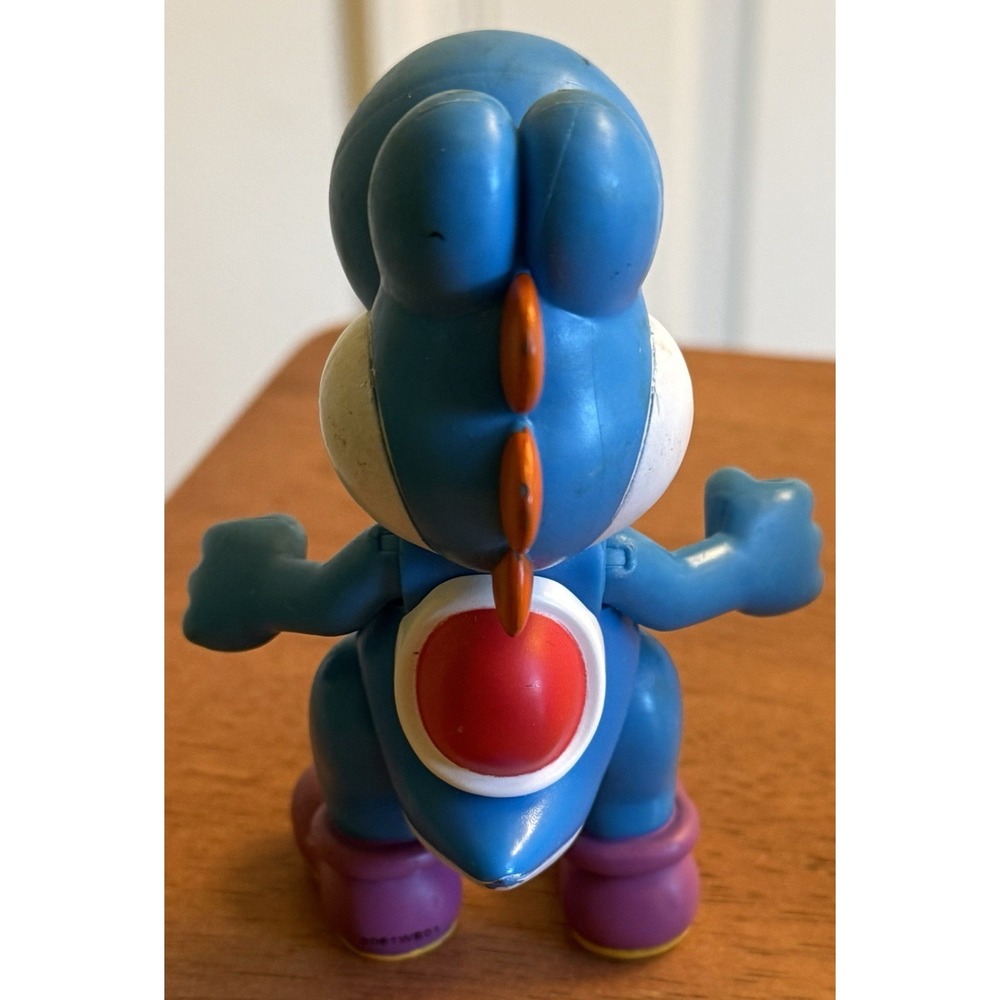Jakks Super Mario 4" Inch World of Nintendo Series Yoshi Figure 2015 - Picture 3 of 6